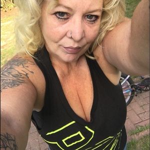 Meet your Posher, Ronda